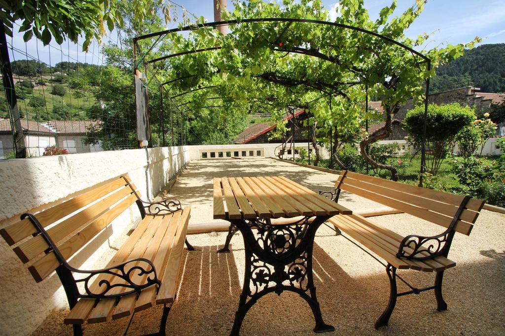 La Renardiere Saint-Sauveur-de-Montagut Экстерьер фото